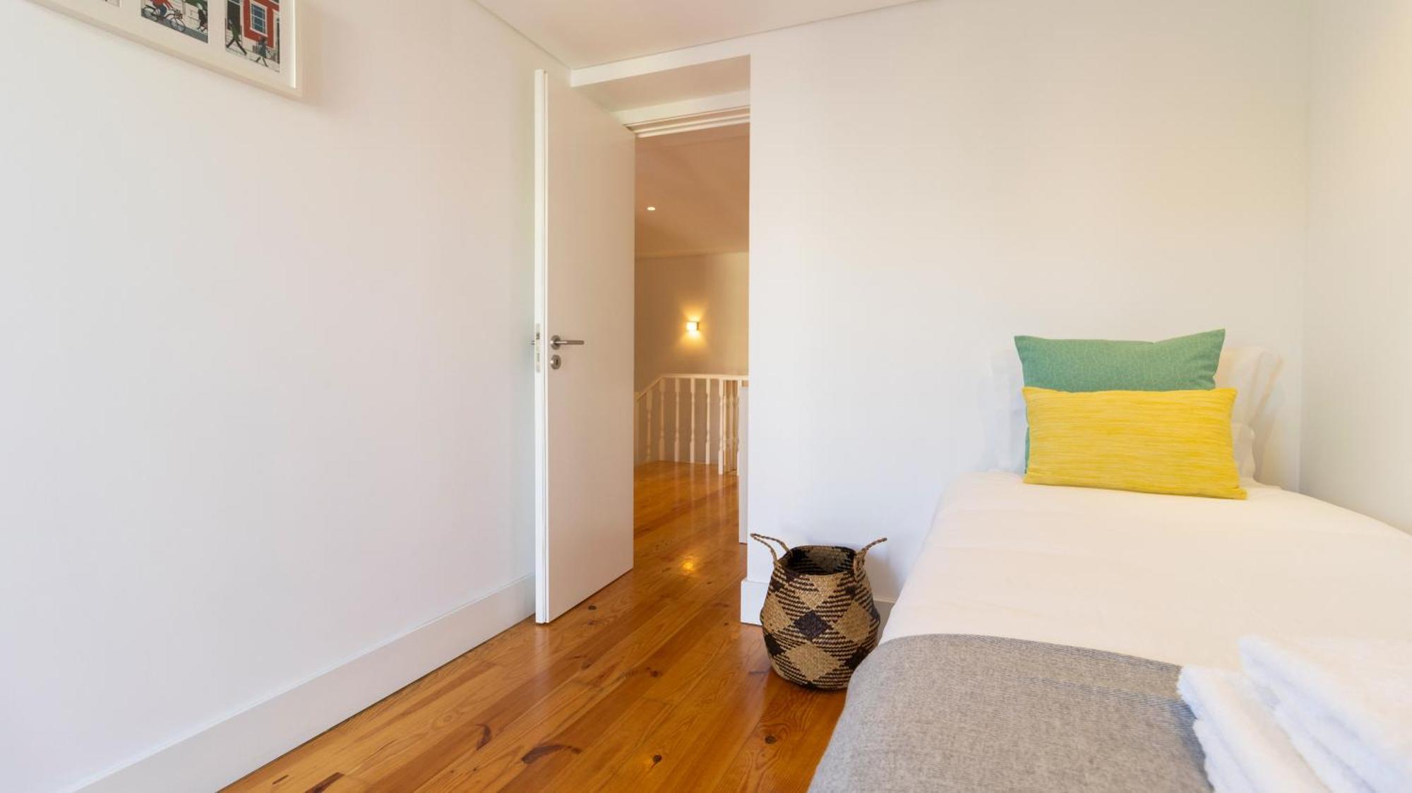 פורטו City Center Duplex W Patio By Lovelystay מראה חיצוני תמונה